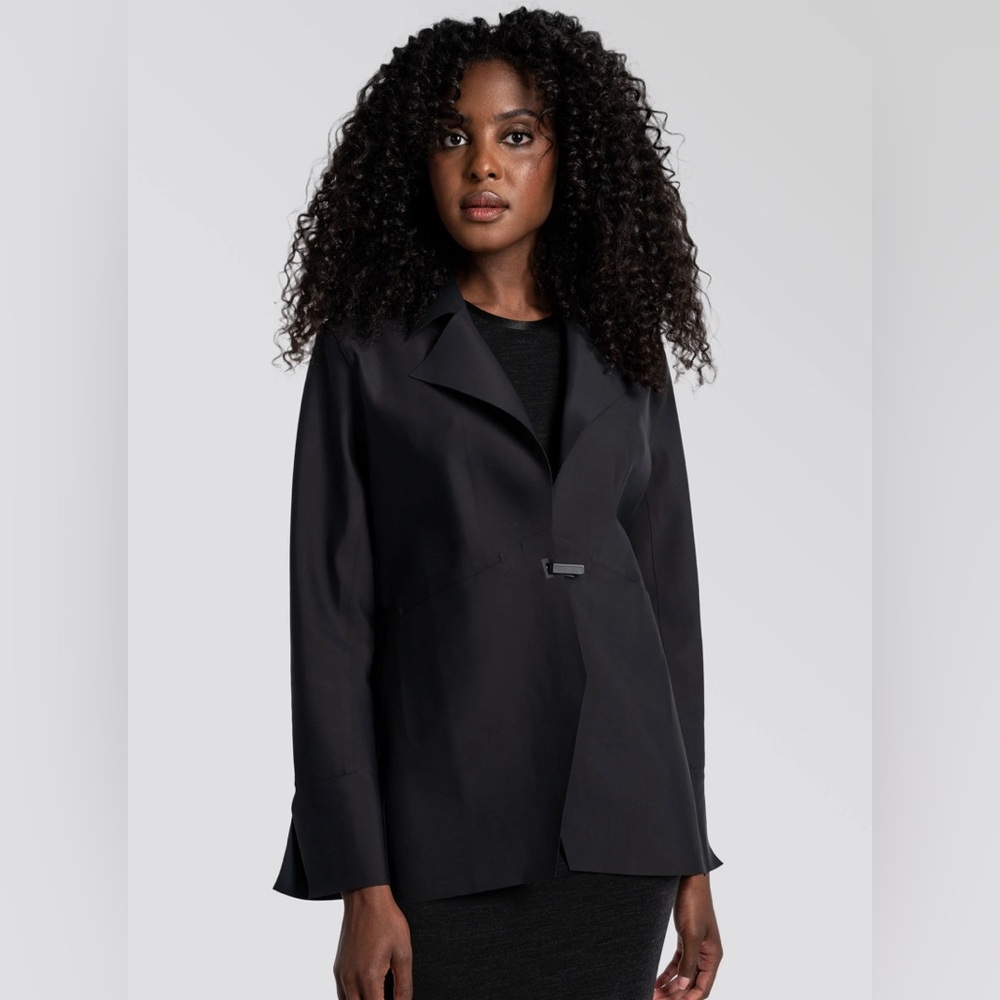 Epoque Evolution Trail Blazer Jacket Carbon Black Size